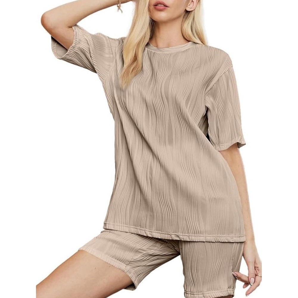 Women's 2 Piece Lounge Sets Casual Short Sleeve Shirt Short Slim Short Sweatsuit